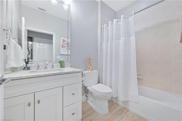18900 Bay Woods Lake Dr #203, Fort Myers, Florida 33908, image 3