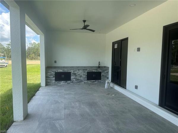 Lehigh Acres, 119 Moore Ave, Lehigh Acres, Florida 33936, image 3