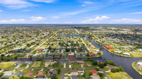 Cape Coral Residential, 3716 11th Pl, Cape Coral, Florida 33914, image 2
