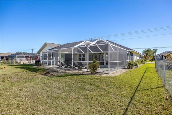 Cape Coral Residential, 937 W El Dorado Pkwy, Cape Coral, Florida 33914, image 3