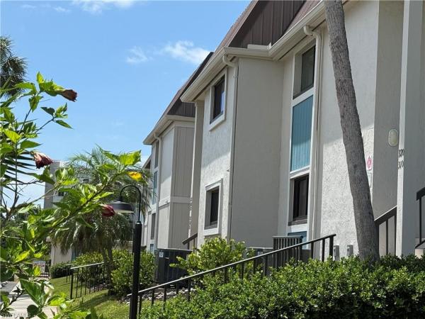 Estero Island Yacht & Racquet Club, 200 Lenell Rd #326, Fort Myers Beach, Florida 33931, image 1