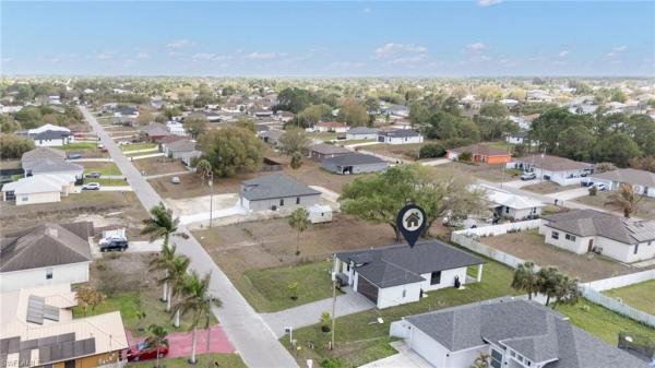 Lehigh Acres Residential, 4117 SW 12th St, Lehigh Acres, Florida 33976, image 1