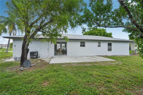 Cape Coral Residential, 706 31st St, Cape Coral, Florida 33914, image 2