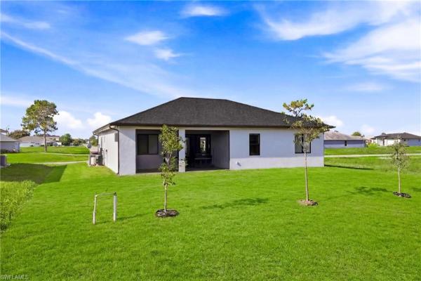 Cape Coral, 2301 30th St, Cape Coral, Florida 33993, image 3