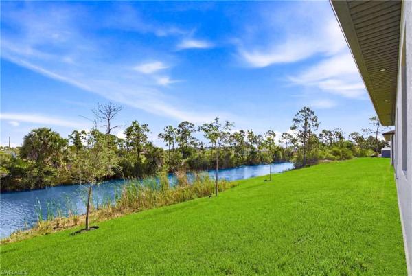 Cape Coral, 2301 30th St, Cape Coral, Florida 33993, image 2