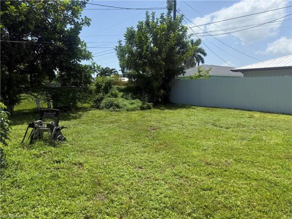 Cape Coral Residential, 3506 Country Club Blvd, Cape Coral, Florida 33904, image 2