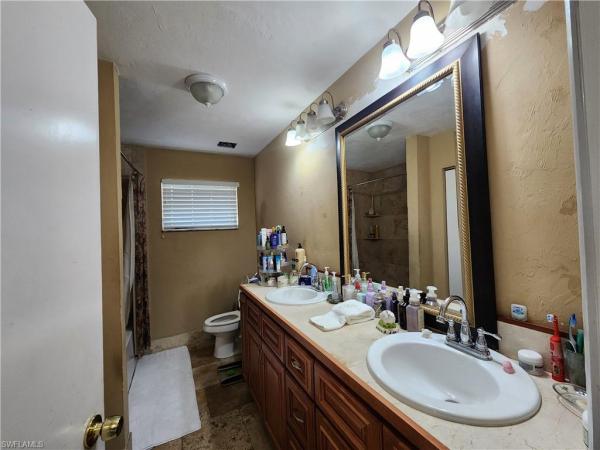 Naples Manor, 5242 Texas Ave, Naples, Florida 34113, image 3