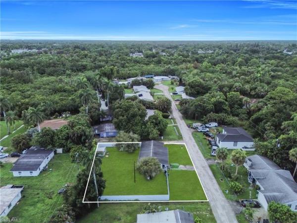 North Fort Myers No HOA, 77 W Glenmont Dr, North Fort Myers, Florida 33917, image 3