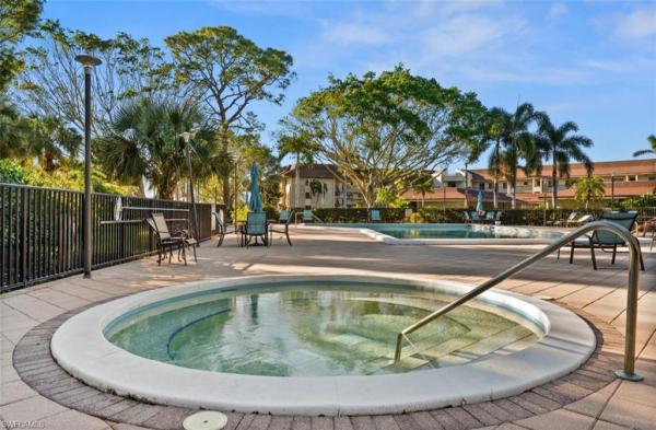 413 Augusta Blvd #302, Naples, Florida 34113, image 3