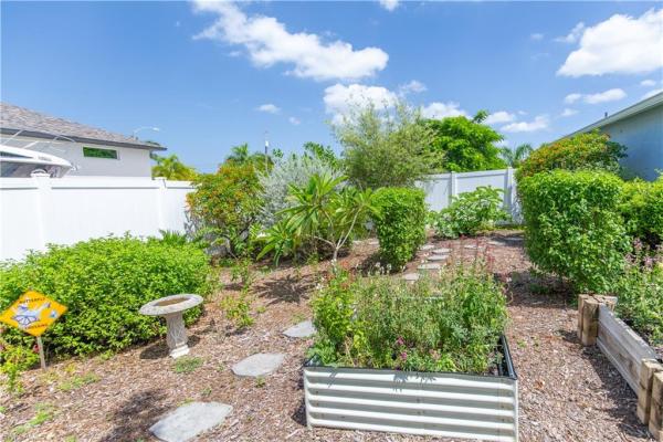 1108 44th Ter, Cape Coral, Florida 33914, image 2