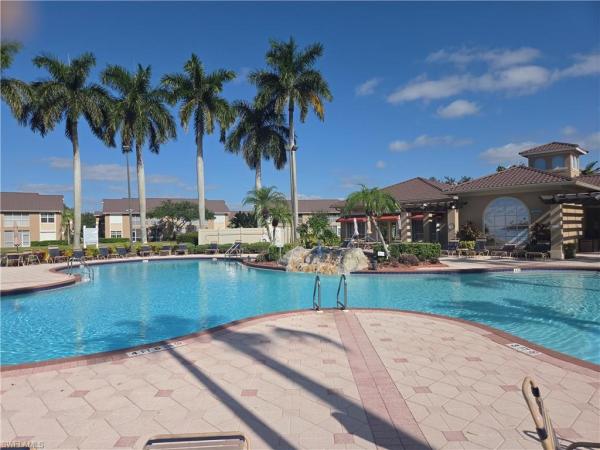 The Grove, 14820 Lake Olive Dr, Fort Myers, Florida 33919, image 2