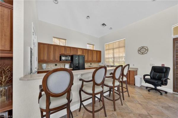13954 Bently Cir, Fort Myers, Florida 33912, image 2