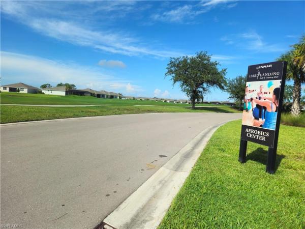 18774 N Copperhead Ct, Lehigh Acres, Florida 33936, image 2