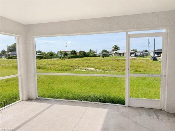 Lehigh Acres, 2711 SW 20th St, Lehigh Acres, Florida 33976, image 1
