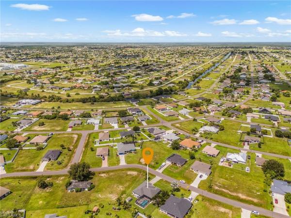 Cape Coral Residential, 609 18th Ave, Cape Coral, Florida 33993, image 1