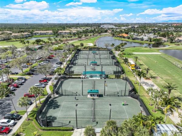 Sommerset Villas, 8760 Stockbridge Dr, Fort Myers, Florida 33908, image 3