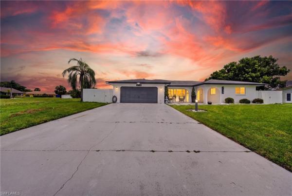 Cape Coral Residential, 713 43rd St, Cape Coral, Florida 33904, image 2