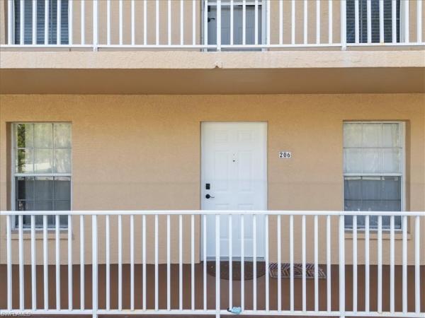 9660 Victoria Ln #206, Naples, Florida 34109, image 3