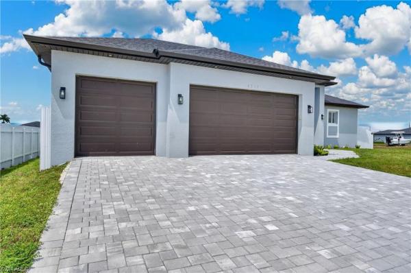 Cape Coral Residential, 4313 34th Ter, Cape Coral, Florida 33993, image 1