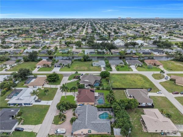 Cape Coral Residential, 3818 6th Pl, Cape Coral, Florida 33914, image 3