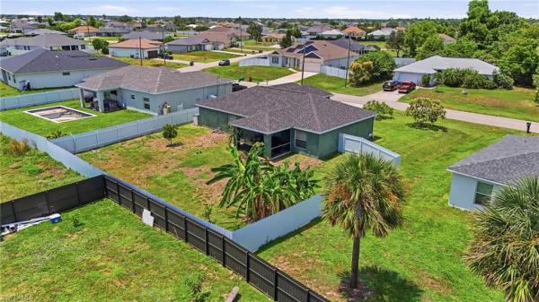 Cape Coral Residential, 212 28th Ter, Cape Coral, Florida 33993, image 2