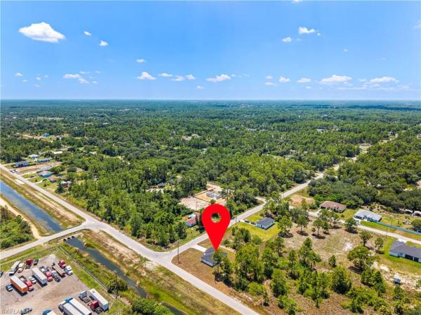 Lehigh Acres, 4507 10th St, Lehigh Acres, Florida 33972, image 1