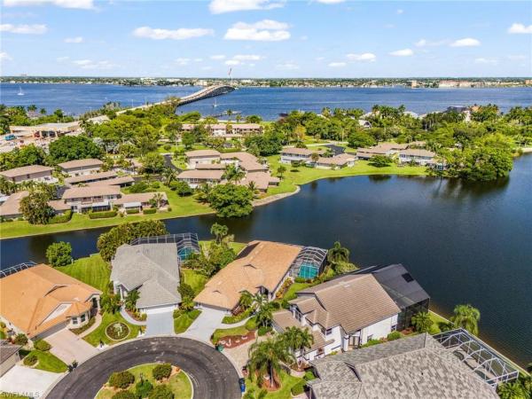 Harbourside, 9860 Mainsail Ct, Fort Myers, Florida 33919, image 2