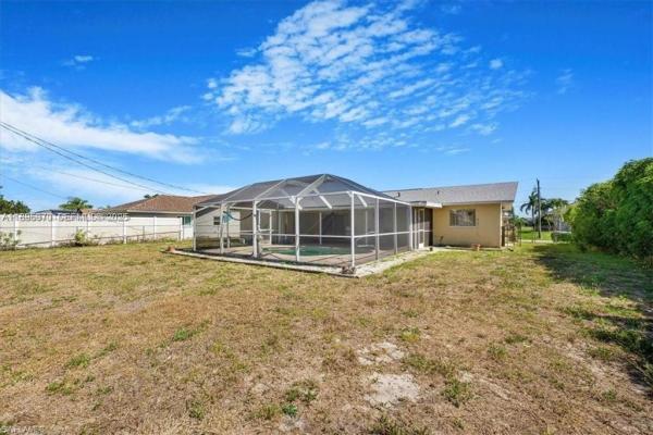 Cape Coral Residential, 915 20th St, Cape Coral, Florida 33990, image 3