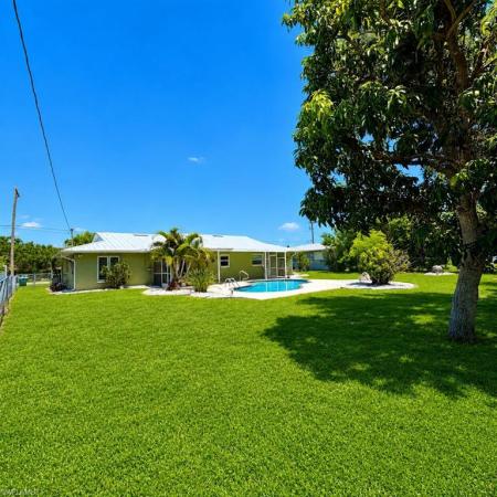 Cape Coral Residential, 124 27th St, Cape Coral, Florida 33904, image 2