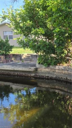 Yacht Club, 5201 NE Glade Ct, Cape Coral, Florida 33904, image 1
