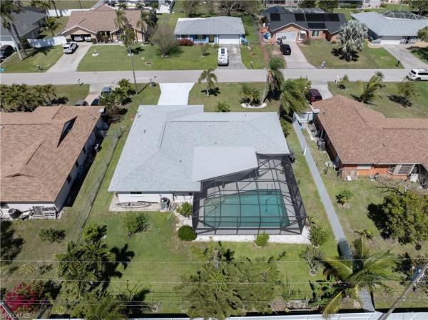 Cape Coral Residential, 1628 6th Ter, Cape Coral, Florida 33990, image 2
