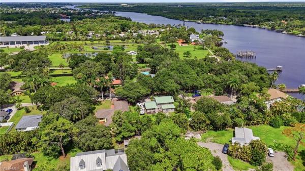River Oak Park, 2216 River Oak Ln, Fort Myers, Florida 33905, image 2
