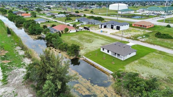 Cape Coral Residential, 1239 24th Ter, Cape Coral, Florida 33993, image 2