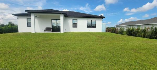 Greenbriar, 1906 Veinna St, Lehigh Acres, Florida 33972, image 2