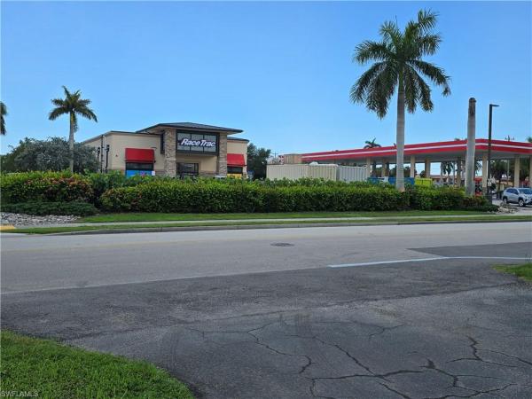 1617 26th St #202, Cape Coral, Florida 33904, image 2