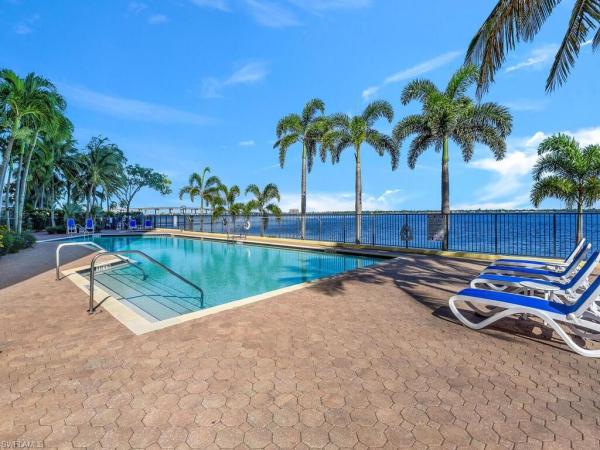 St Tropez, 2745 1st St #1006, Fort Myers, Florida 33916, image 3