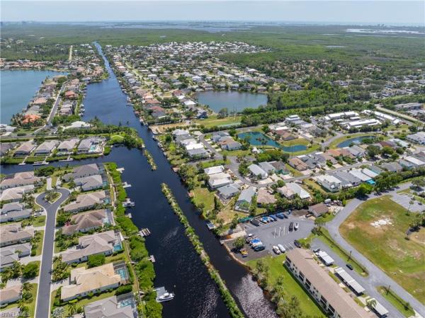 17220 Terraverde Cir #9, Fort Myers, Florida 33908, image 2