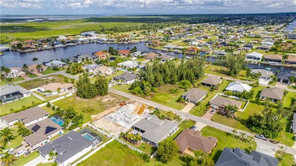 Cape Coral Residential, 3802 3rd St, Cape Coral, Florida 33991, image 2