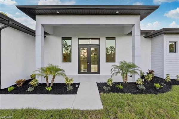 Golden Gate Estates, 3168 NE 56th Ave, Naples, Florida 34120, image 1