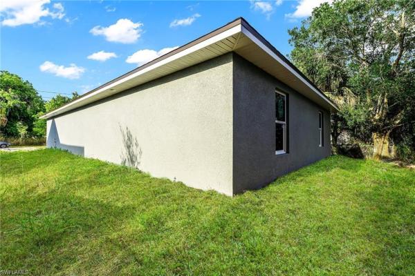 Fort Myers, 3510 Grimsley Ct, Fort Myers, Florida 33916, image 1