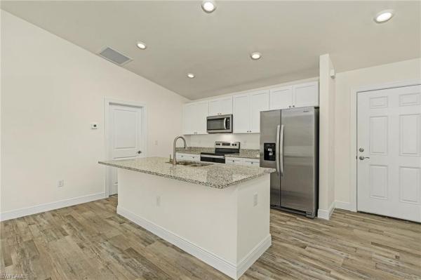 Cape Coral, 2301 8th Pl, Cape Coral, Florida 33909, image 2
