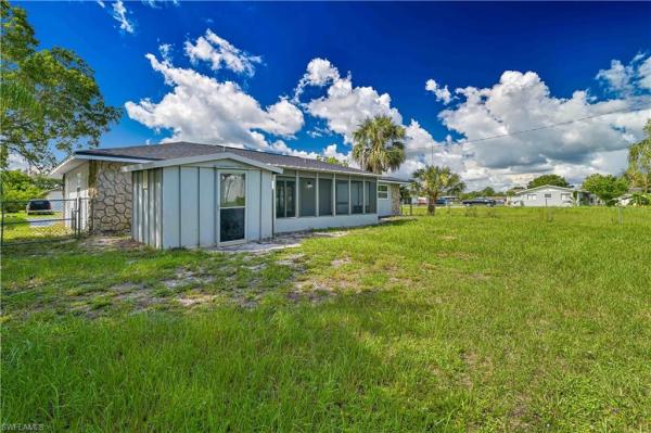 Fort Myers Shores, 13820 1st St, Fort Myers, Florida 33905, image 1