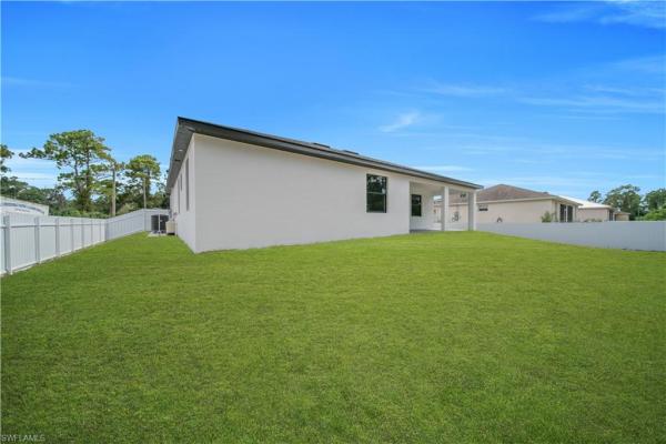 Lehigh Acres, 766 Longbow Ln, Lehigh Acres, Florida 33972, image 1