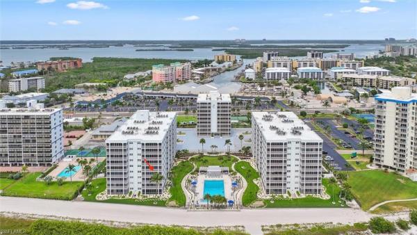 Creciente, 7146 Estero Blvd #410, Fort Myers Beach, Florida 33931, image 3