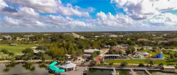 8171 Woods Cir #8, Fort Myers, Florida 33919, image 1