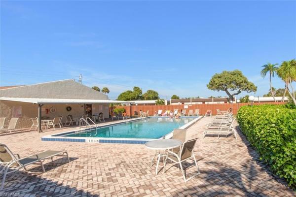 6300 Pointe Blvd #205, Fort Myers, Florida 33919, image 3