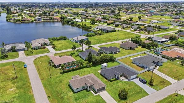 1718 3rd Ave, Cape Coral, Florida 33909, image 1