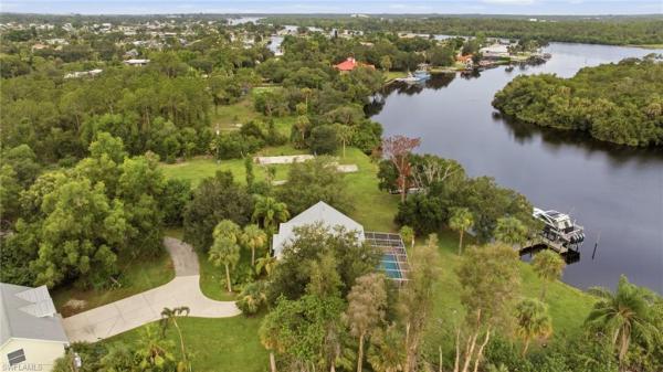 13668 Marquette Blvd, Fort Myers, Florida 33905, image 3