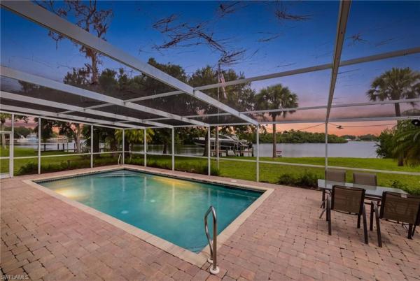 13668 Marquette Blvd, Fort Myers, Florida 33905, image 2