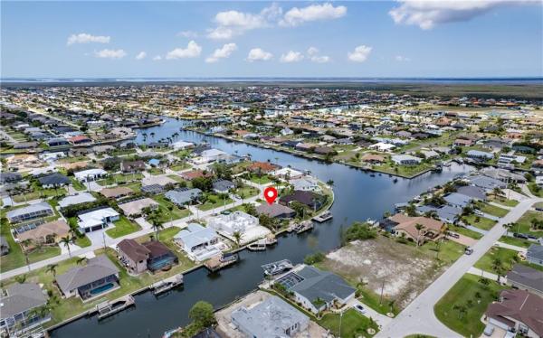 Cape Coral Residential, 2317 43rd Ln, Cape Coral, Florida 33914, image 1